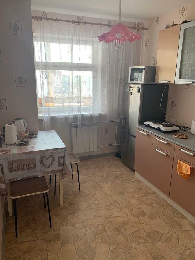 Ореховая горка Апартаменты с балконом и лифтом Нарва Екстер'єр фото